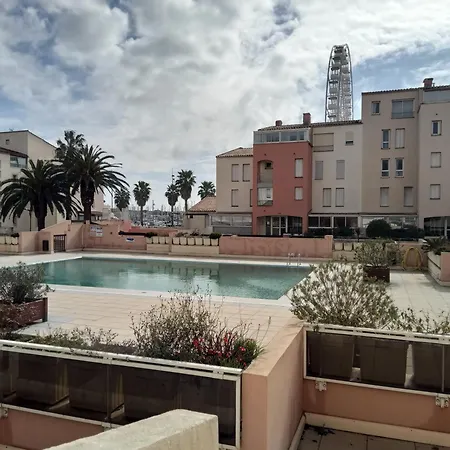 Port Richelieu, T3, 4-6 Couchages, Piscine *
